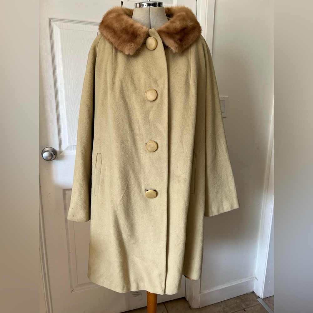 Vintage Cashmere fur collar coat